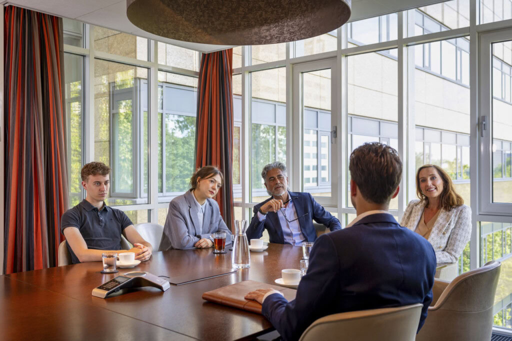 Kunt u beter zakelijk of privé beleggen? | Ostrica